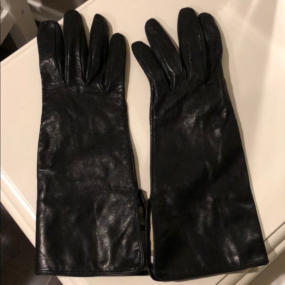 Burberry leather gloves